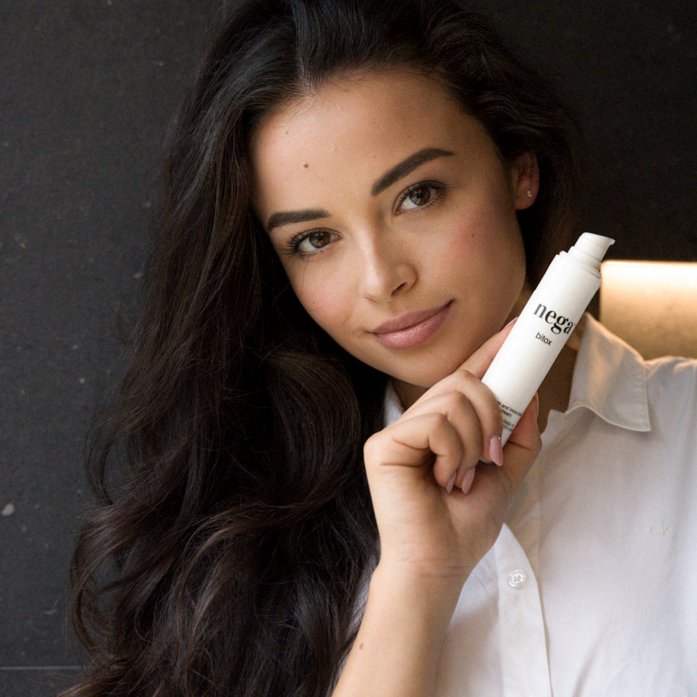 Krema s čebeljim strupom in smiljem